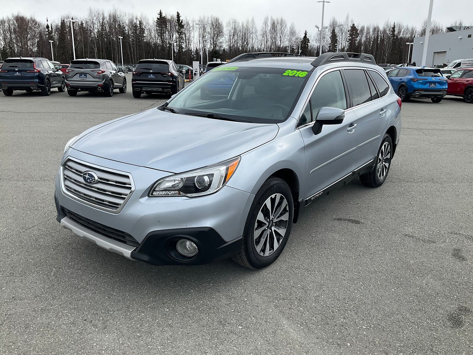 2016 SUBARU Outback