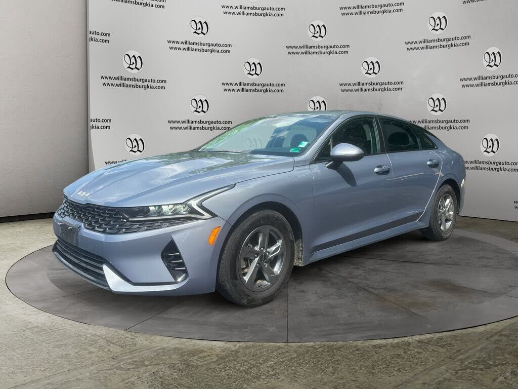 2022 KIA K5