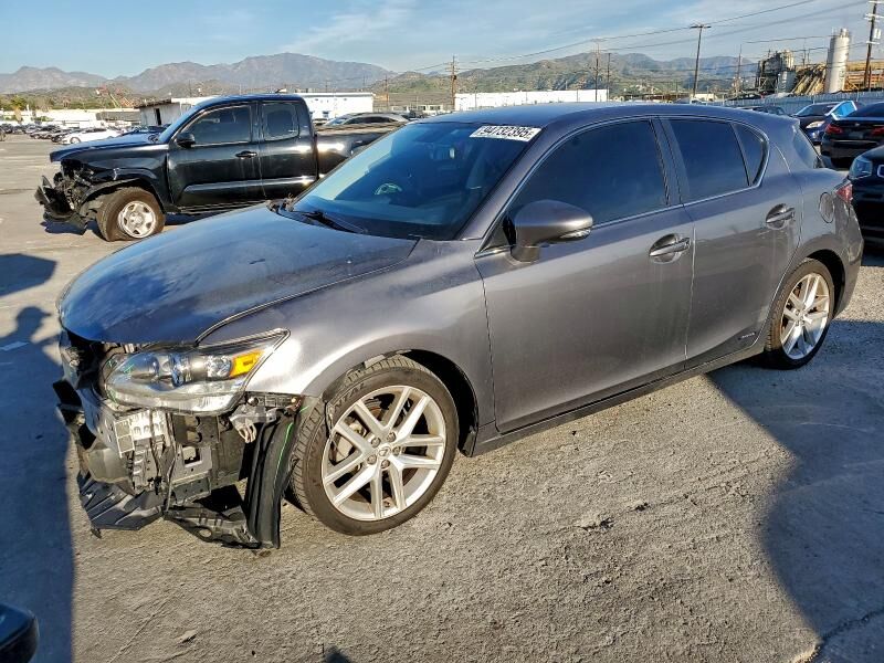 2016 LEXUS CT
