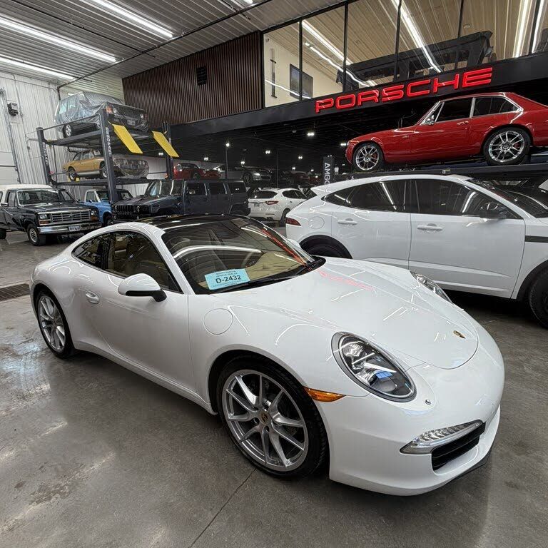 2014 PORSCHE 911