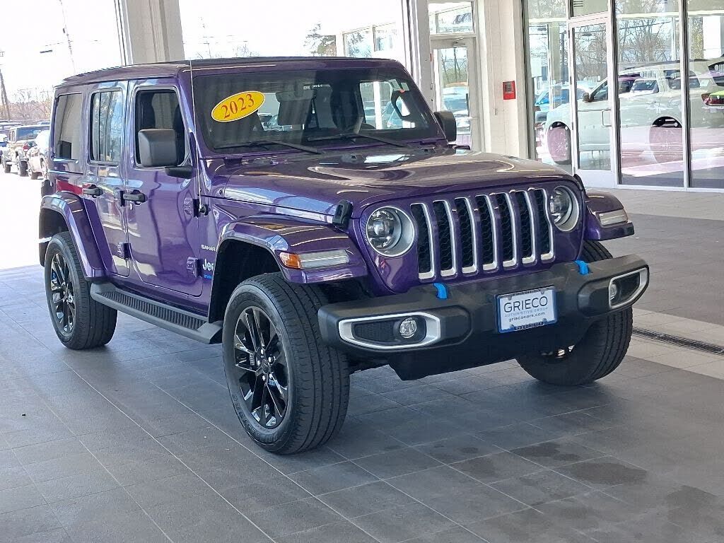 2023 JEEP Wrangler
