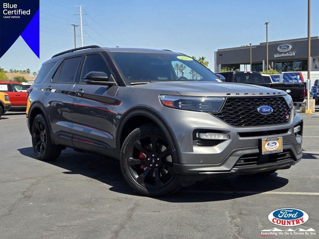 2021 FORD Explorer