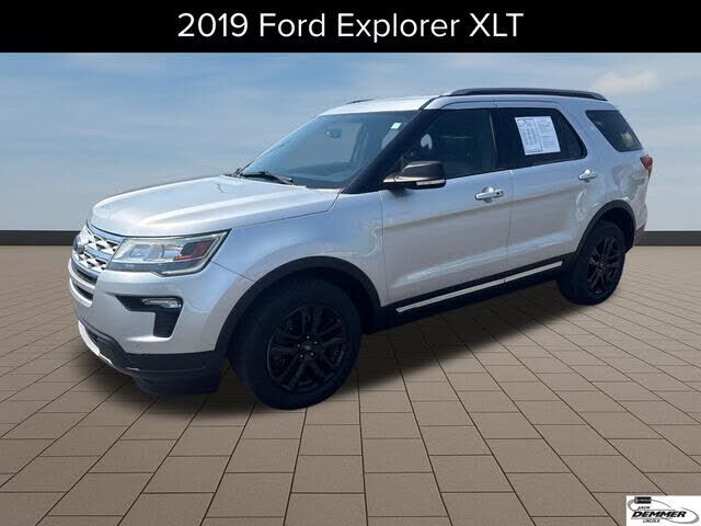 2019 FORD Explorer