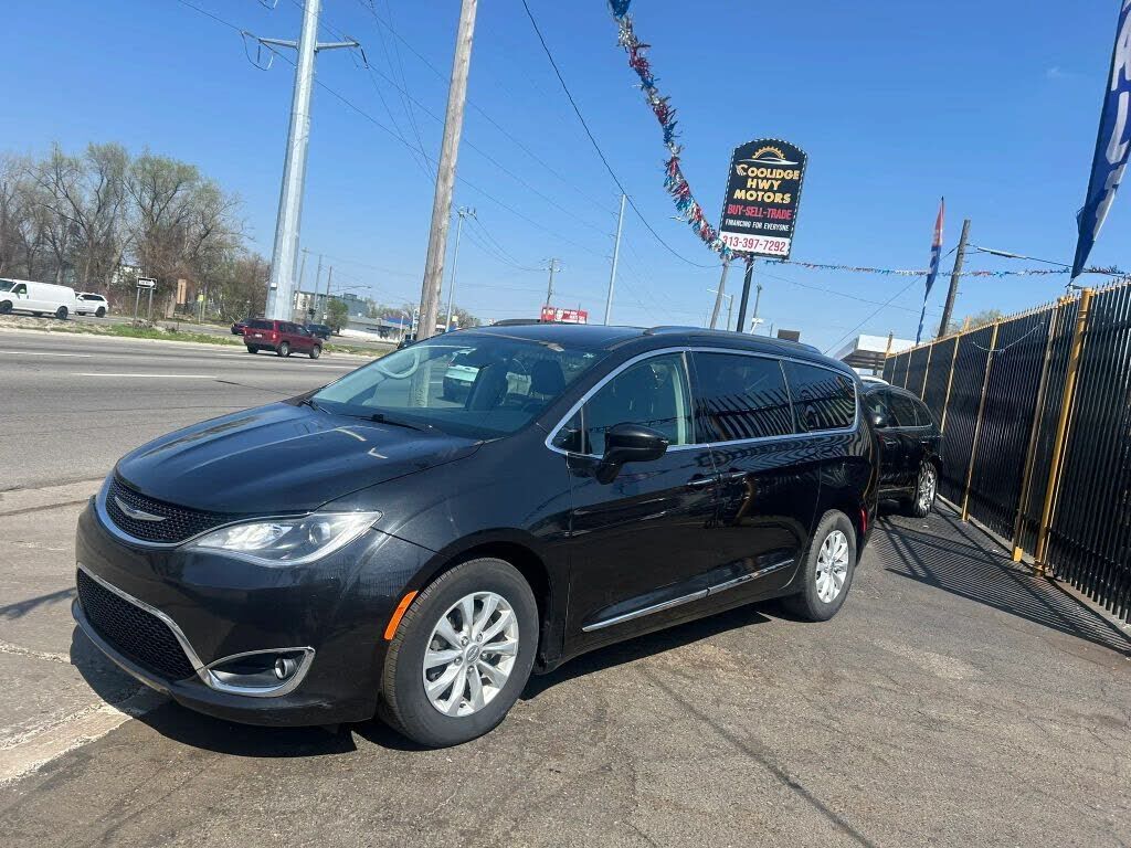2019 CHRYSLER Pacifica