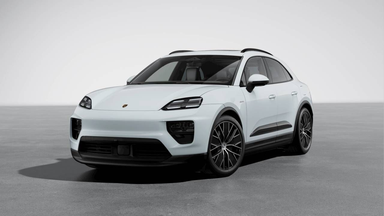 2026 PORSCHE Macan