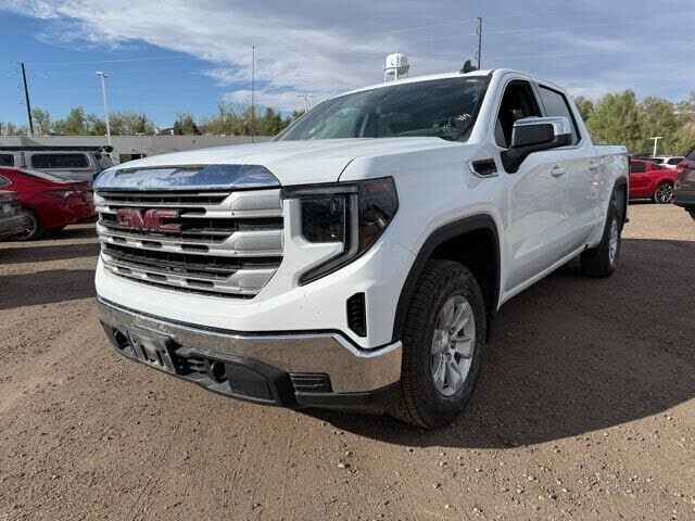 2023 GMC Sierra