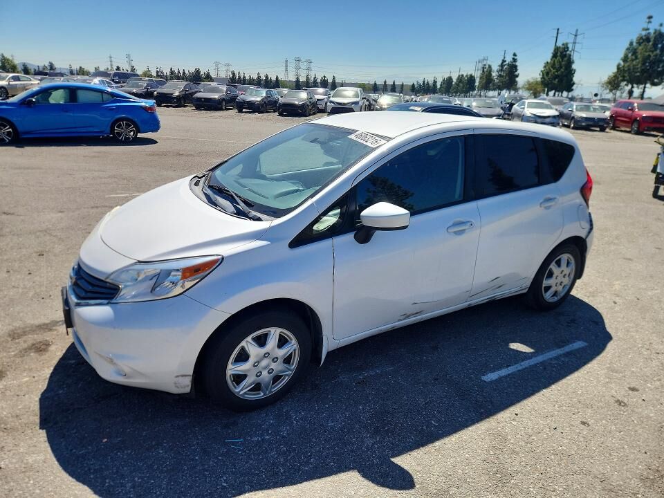 2016 NISSAN Versa