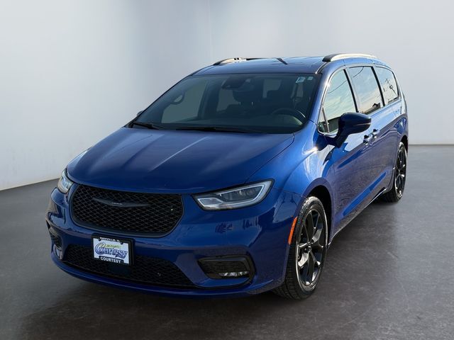 2021 CHRYSLER Pacifica