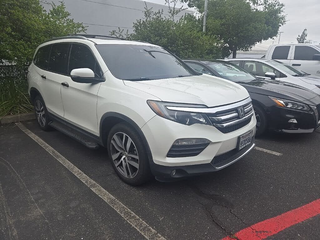 2018 HONDA Pilot