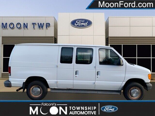 2005 FORD E-250