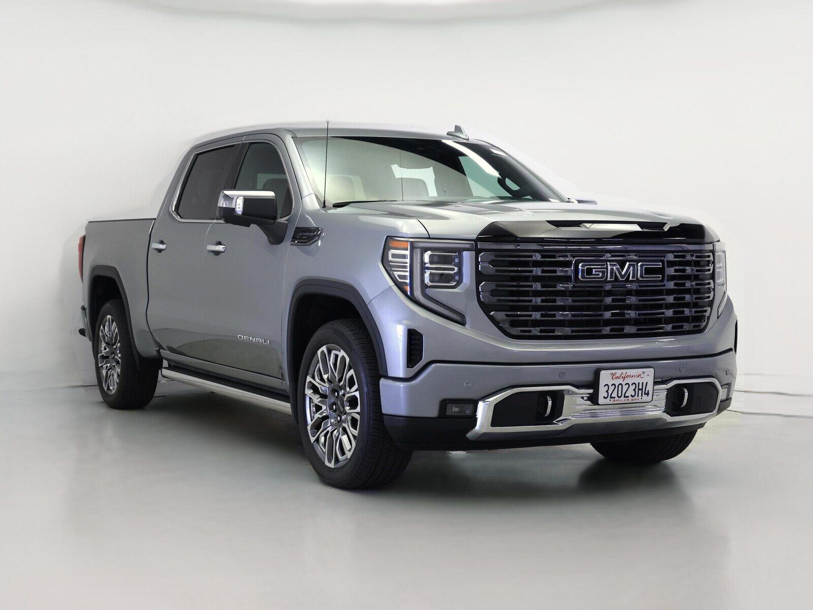 2025 GMC Sierra