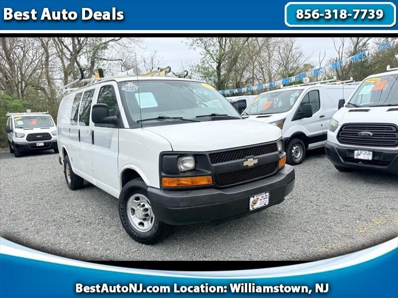 2011 CHEVROLET Express