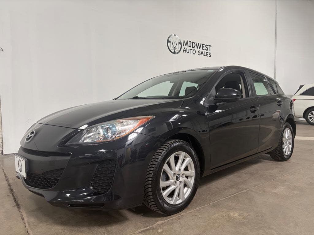 2013 MAZDA Mazda3