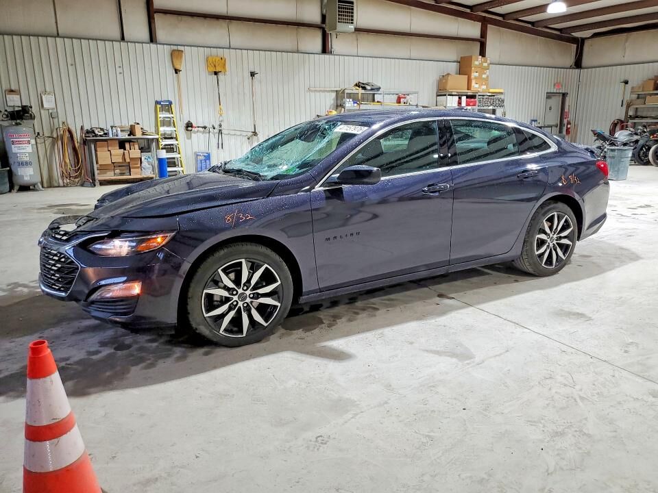 2025 CHEVROLET Malibu