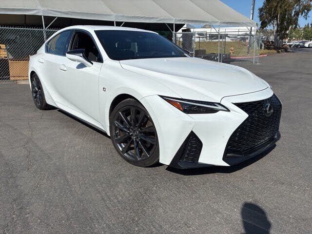 2023 LEXUS IS