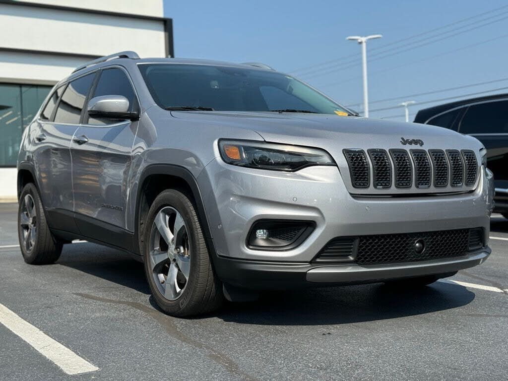 2019 JEEP Cherokee