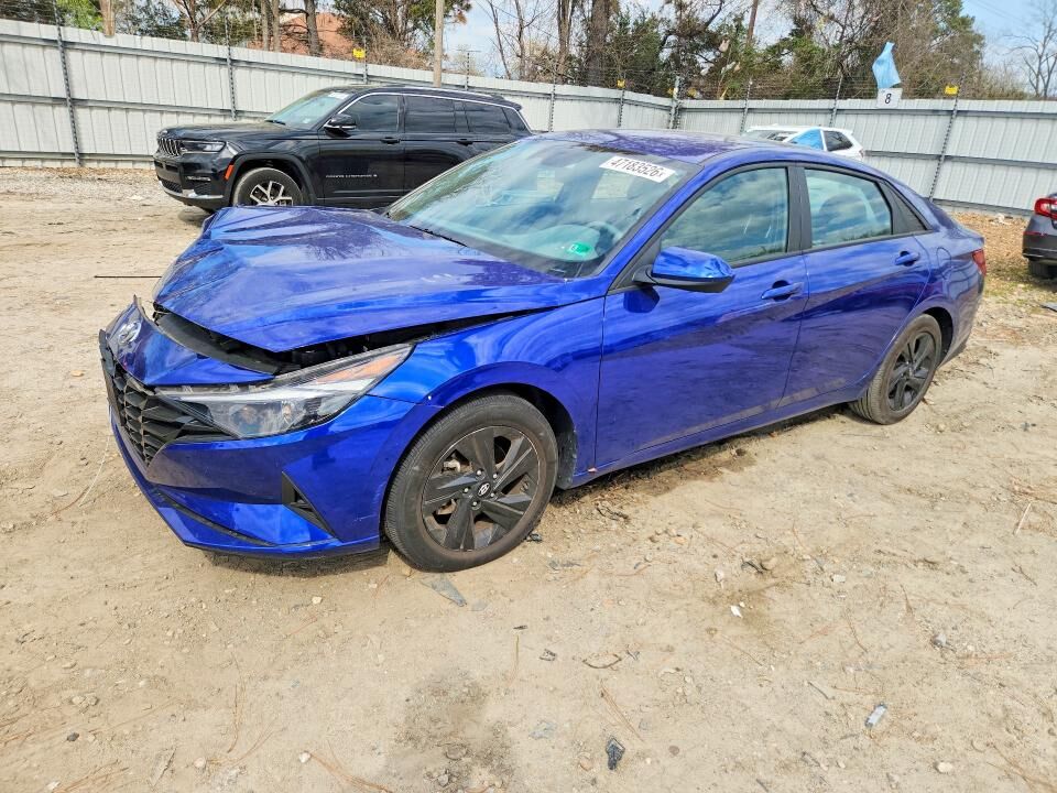 2023 HYUNDAI Elantra