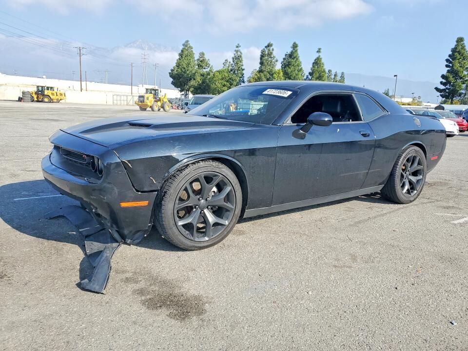 2016 DODGE Challenger