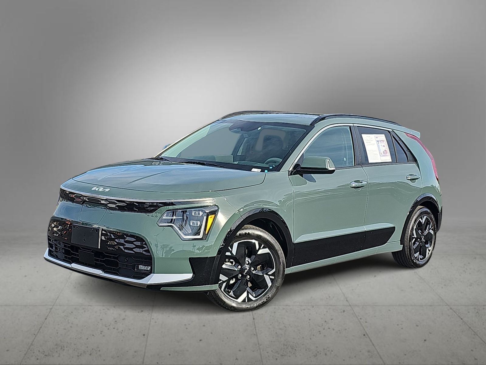 2023 KIA Niro