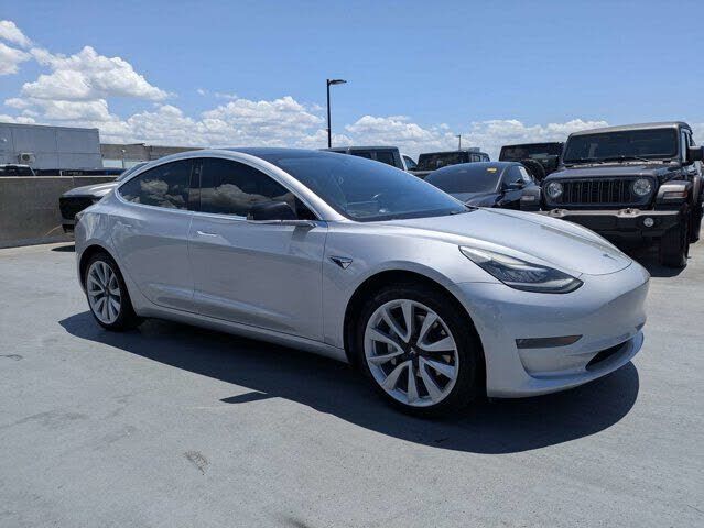2018 TESLA Model 3