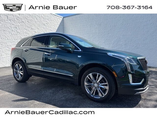 2025 CADILLAC XT5