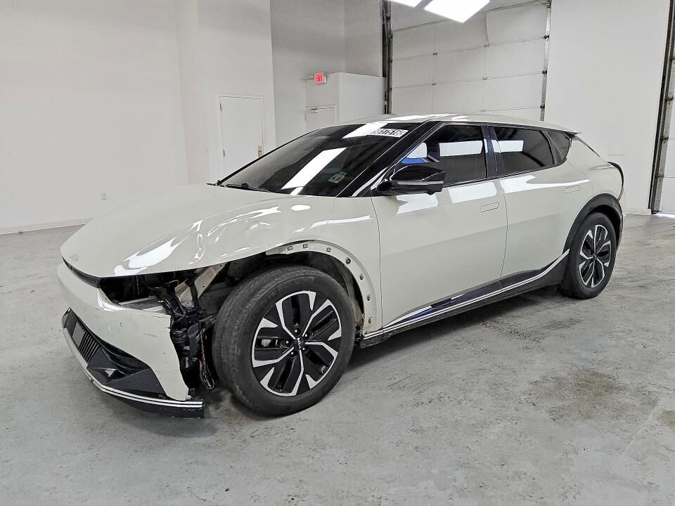 2022 KIA EV6