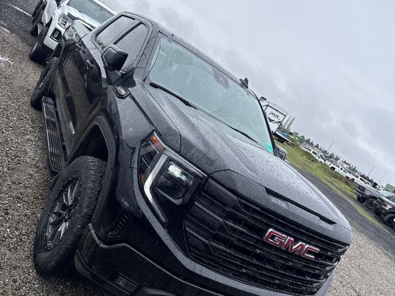 2023 GMC Sierra