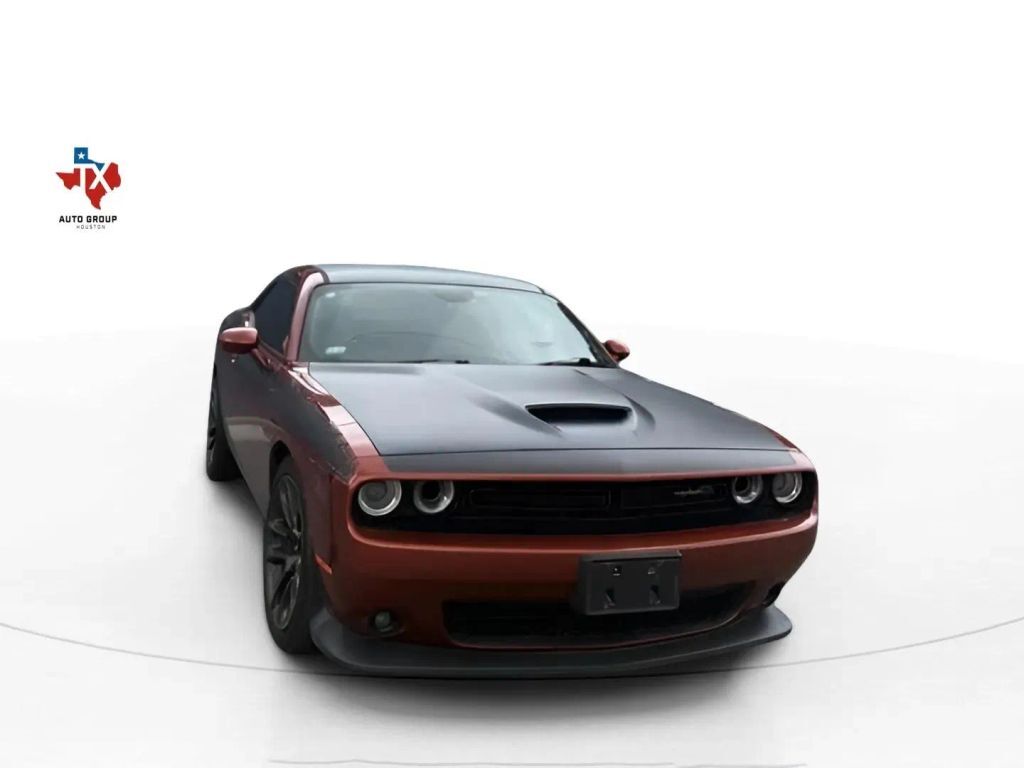 2020 DODGE Challenger