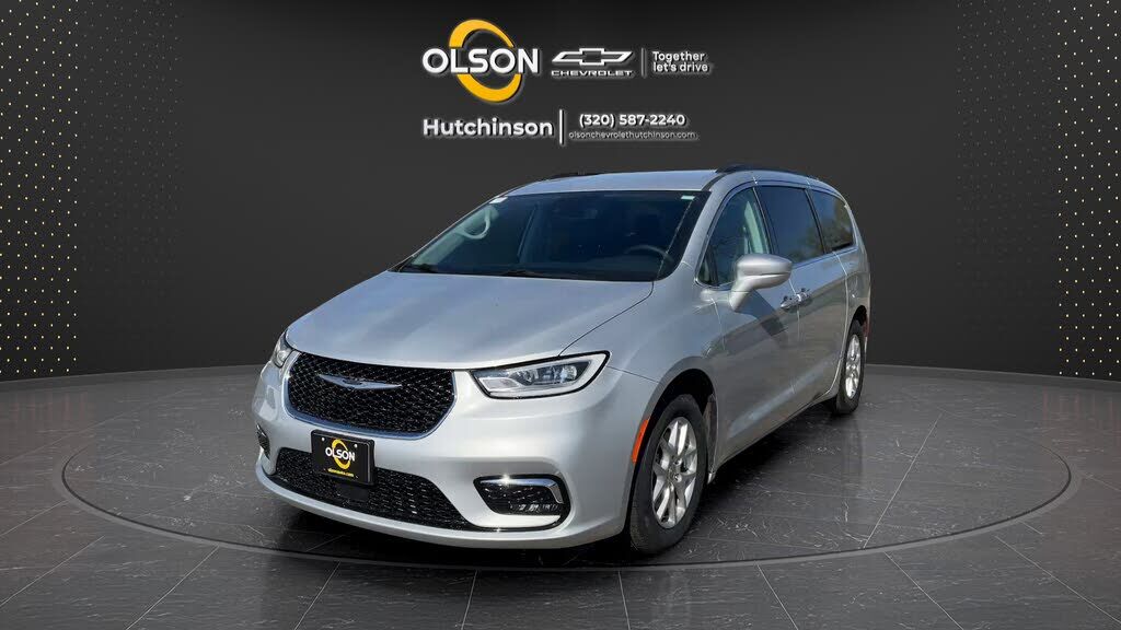 2022 CHRYSLER Pacifica