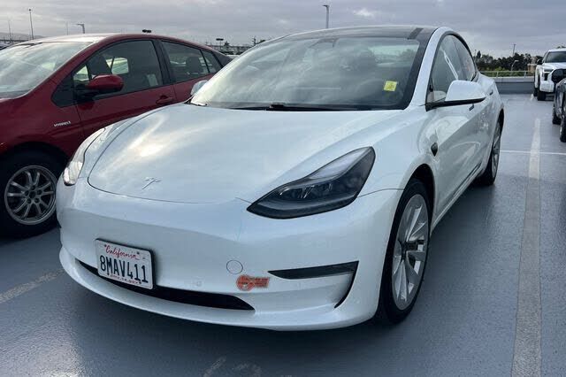 2021 TESLA Model 3