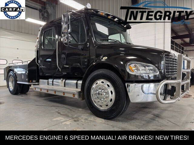 2004 FREIGHTLINER M2