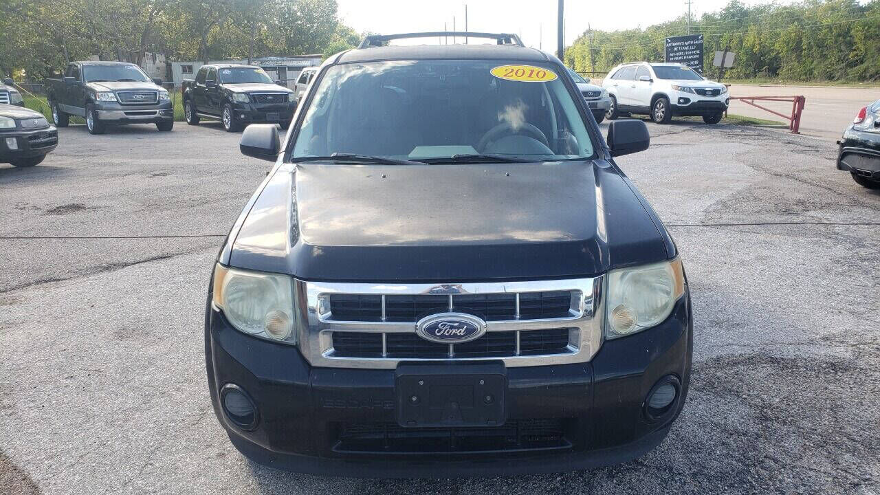 2010 FORD Escape