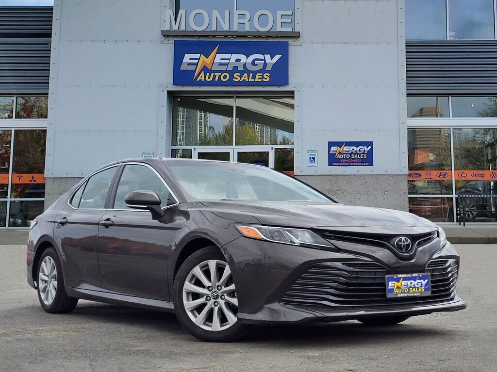 2018 TOYOTA Camry