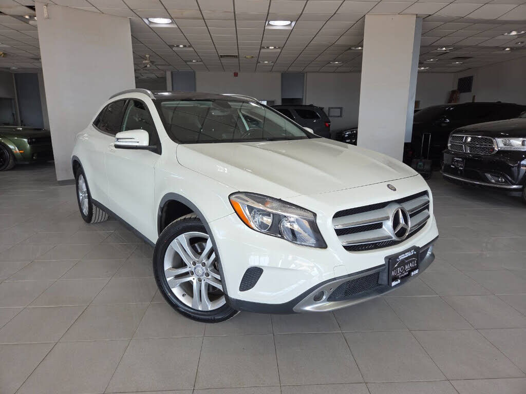2015 MERCEDES-BENZ GLA-Class