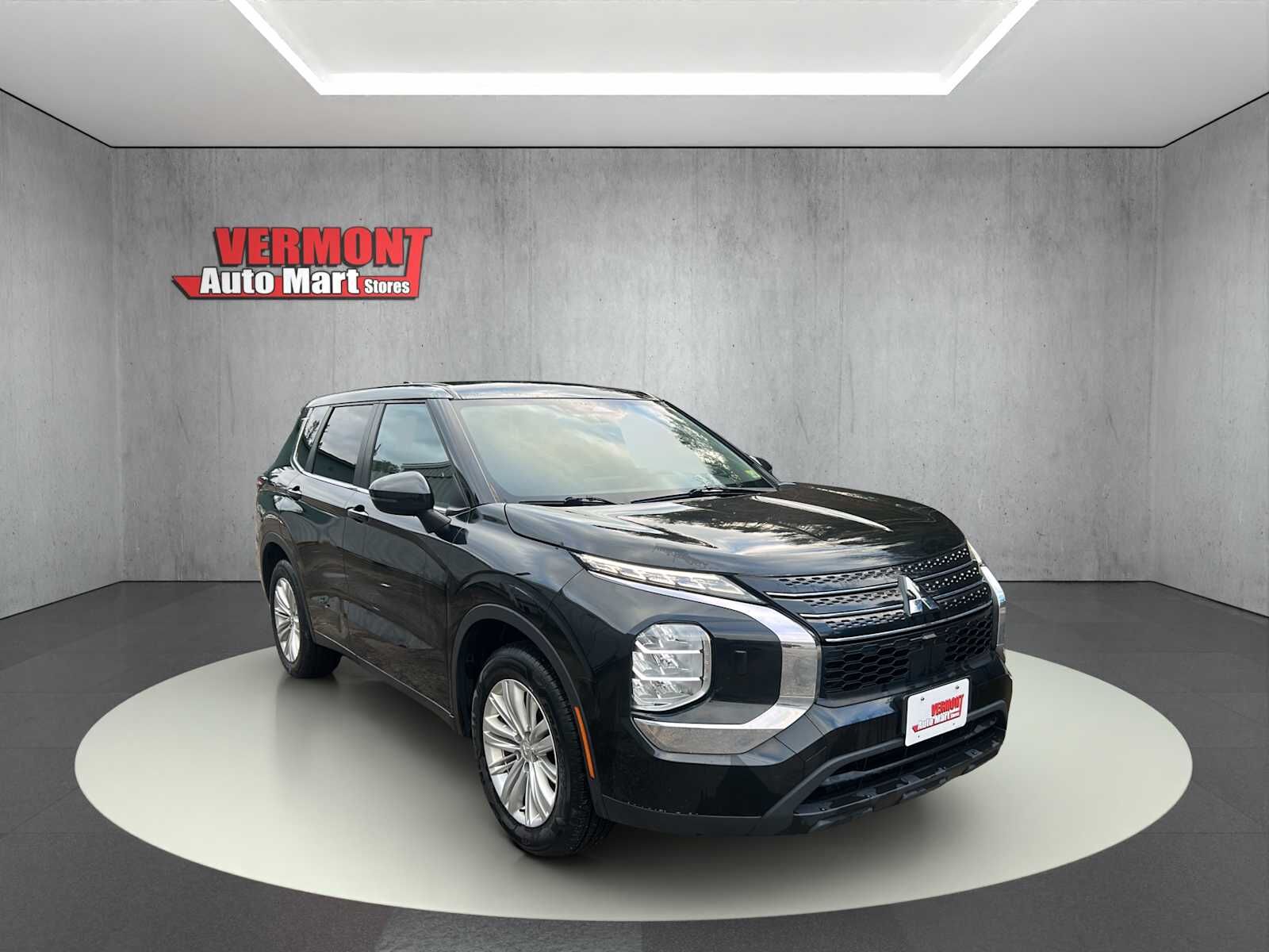 2022 MITSUBISHI Outlander