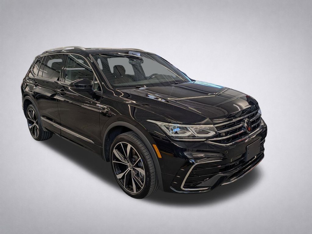 2024 VOLKSWAGEN Tiguan 4Motion