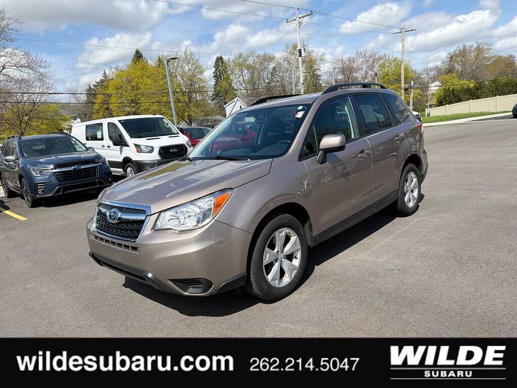 2015 SUBARU Forester
