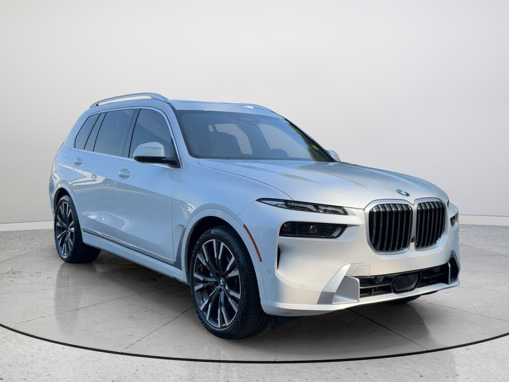 2024 BMW X7