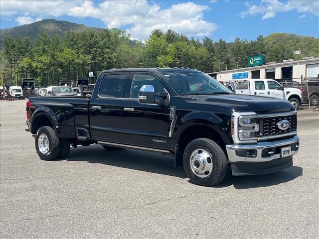2024 FORD F-350