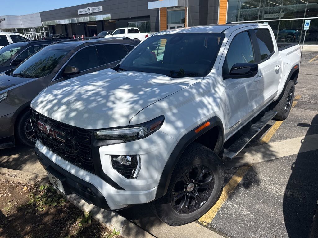 2023 GMC Canyon