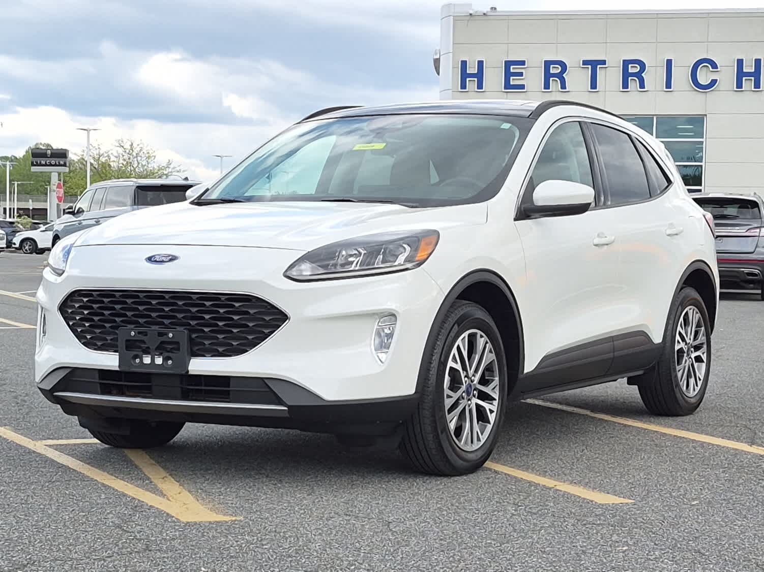 2022 FORD Escape