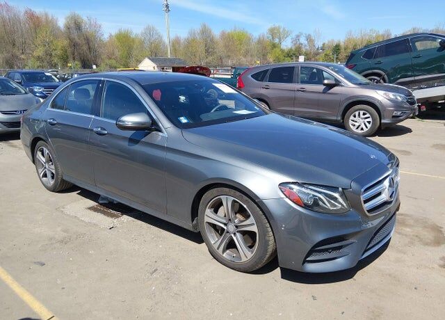 2017 MERCEDES-BENZ E-Class