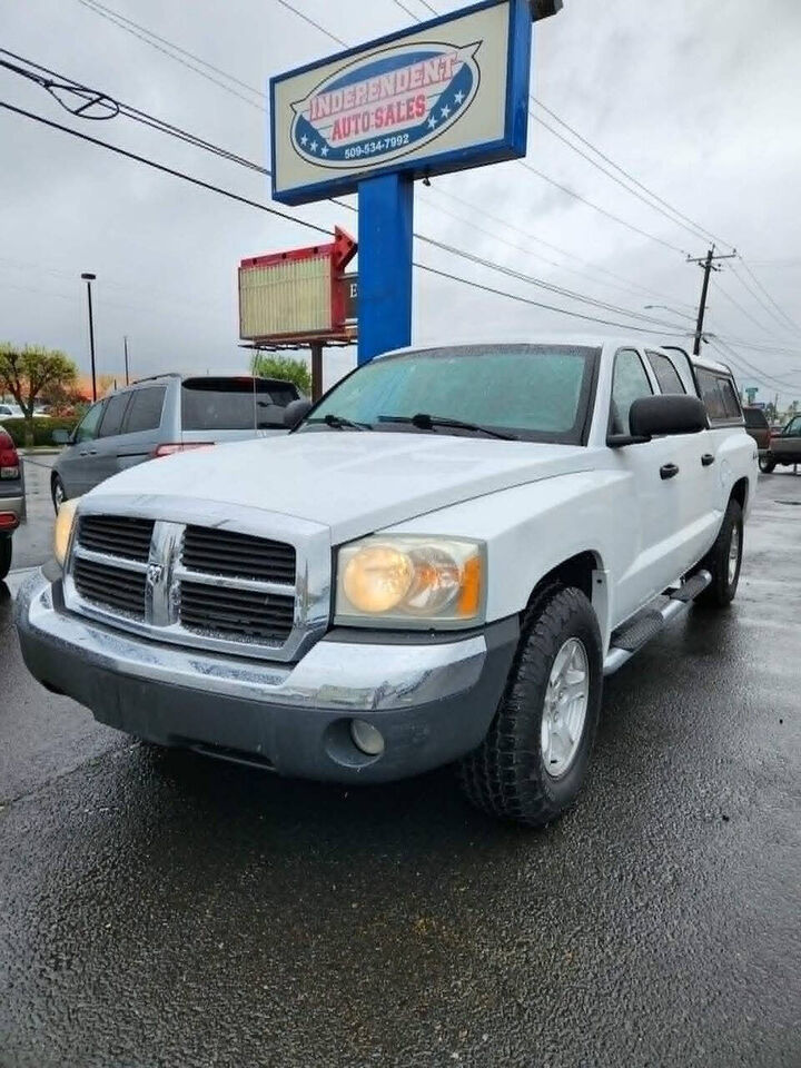 2005 DODGE Dakota