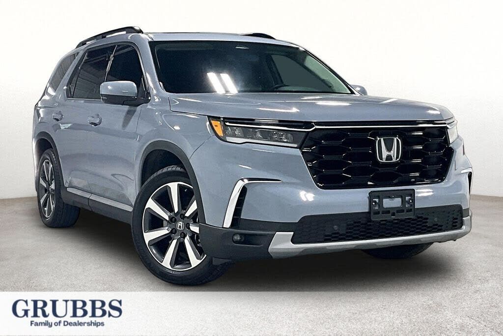 2025 HONDA Pilot