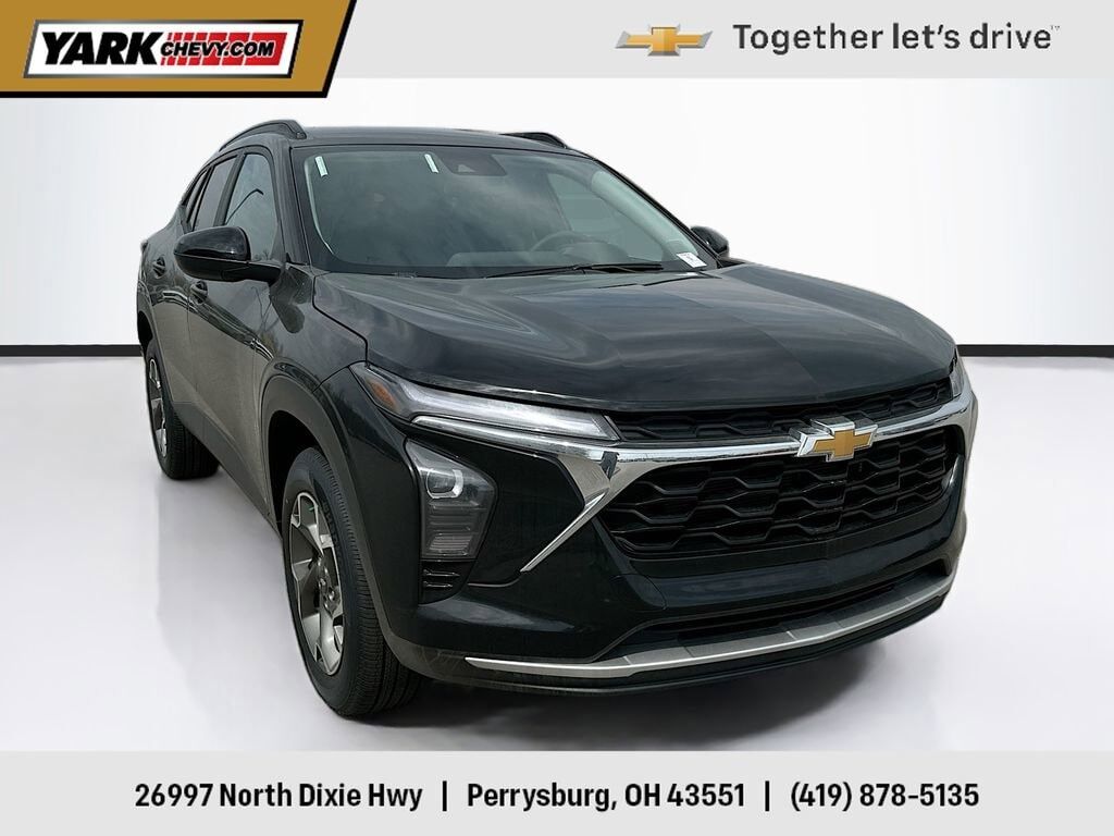 2026 CHEVROLET Trax