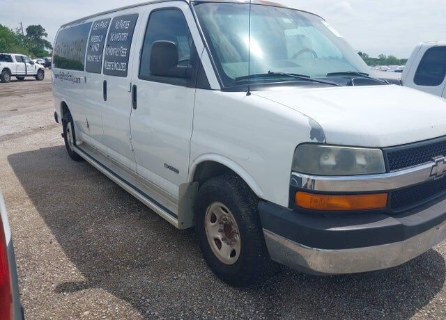 2004 CHEVROLET Express