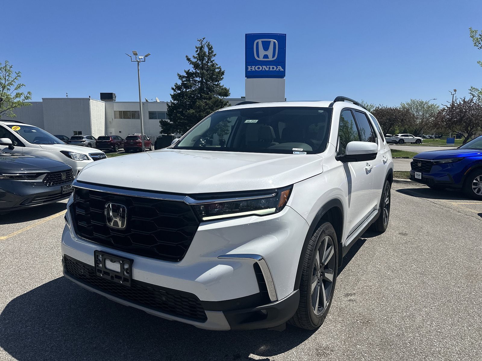 2023 HONDA Pilot