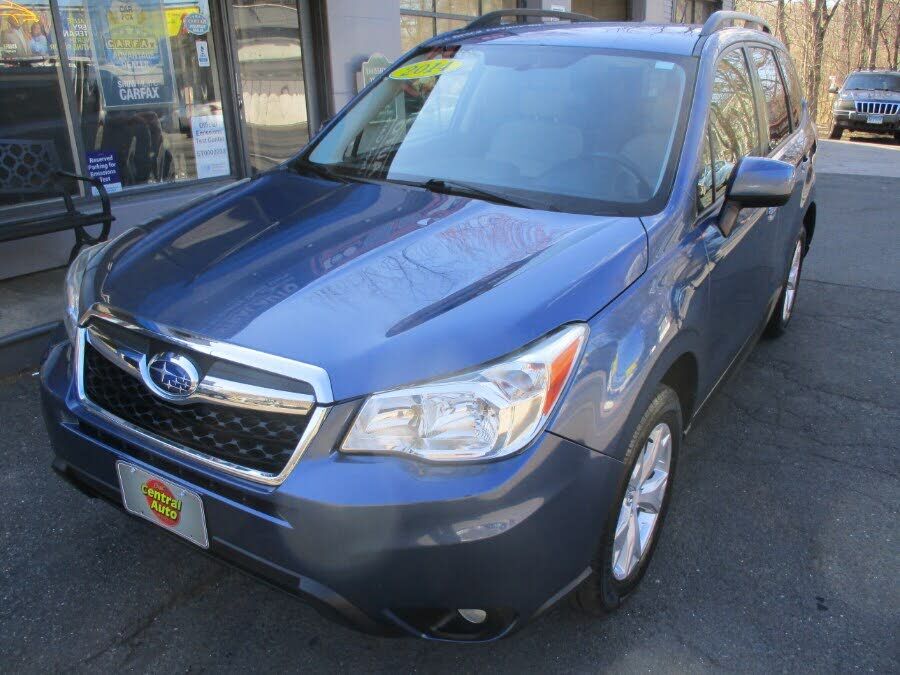 2014 SUBARU Forester