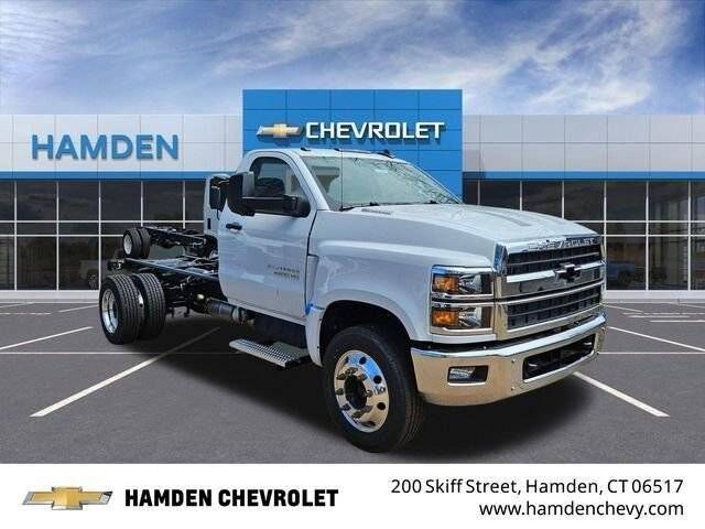 2024 GMC Silverado Medium Duty