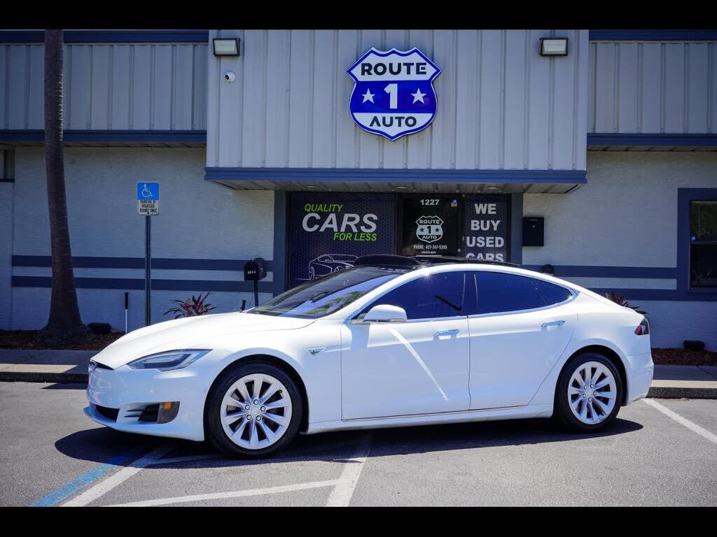 2016 TESLA Model S